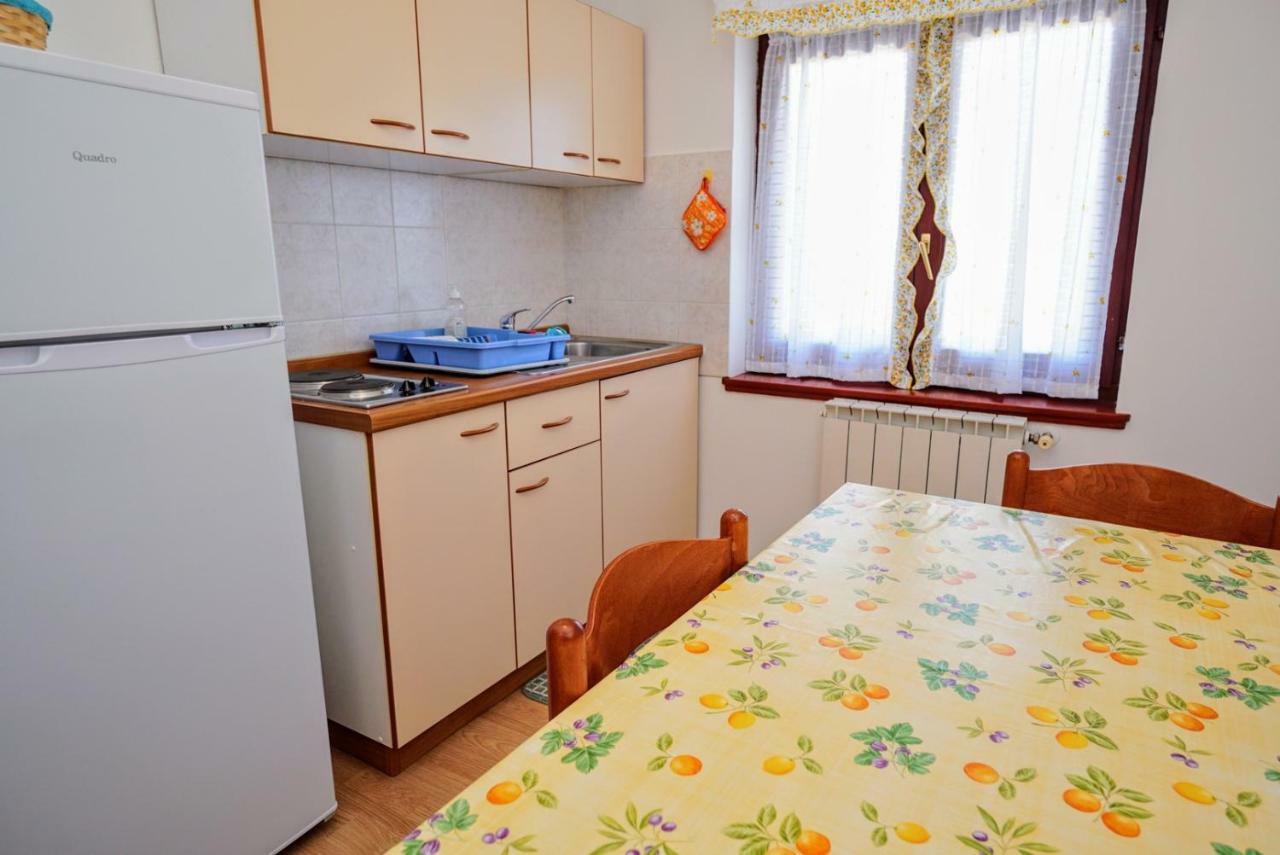 Apartment Daniela Савудрия Экстерьер фото