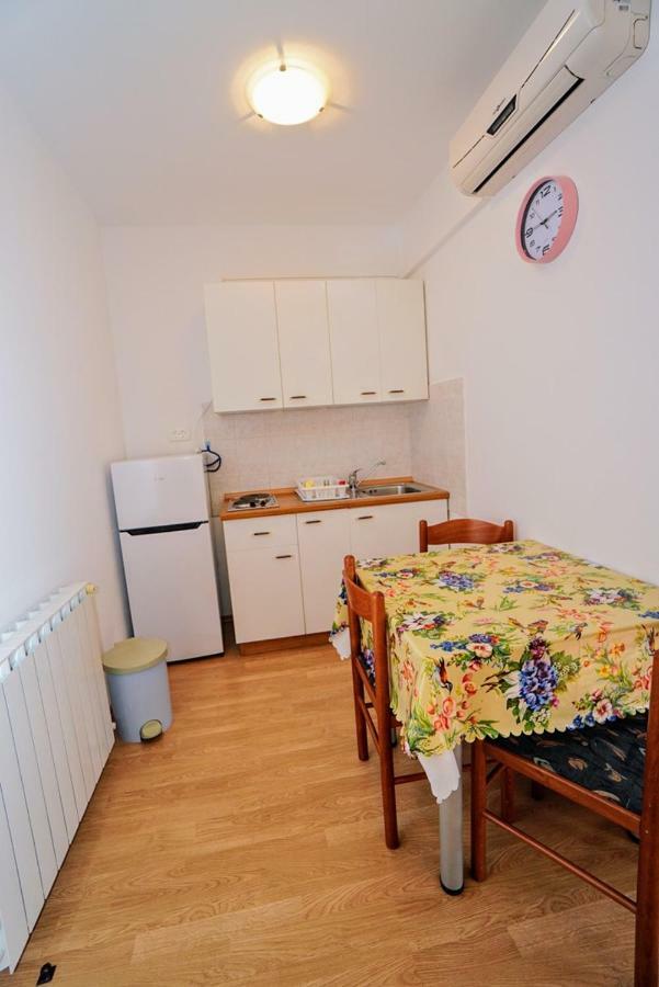 Apartment Daniela Савудрия Экстерьер фото