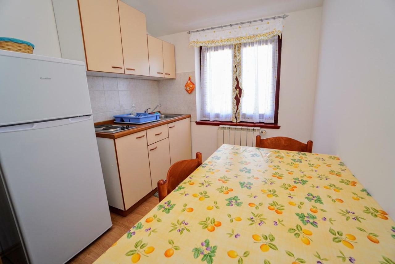 Apartment Daniela Савудрия Экстерьер фото